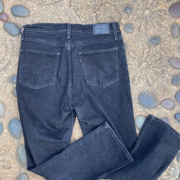 724 High Rise Slim Straight Crop Ripped Women's Jeans - Picture 4 of 7